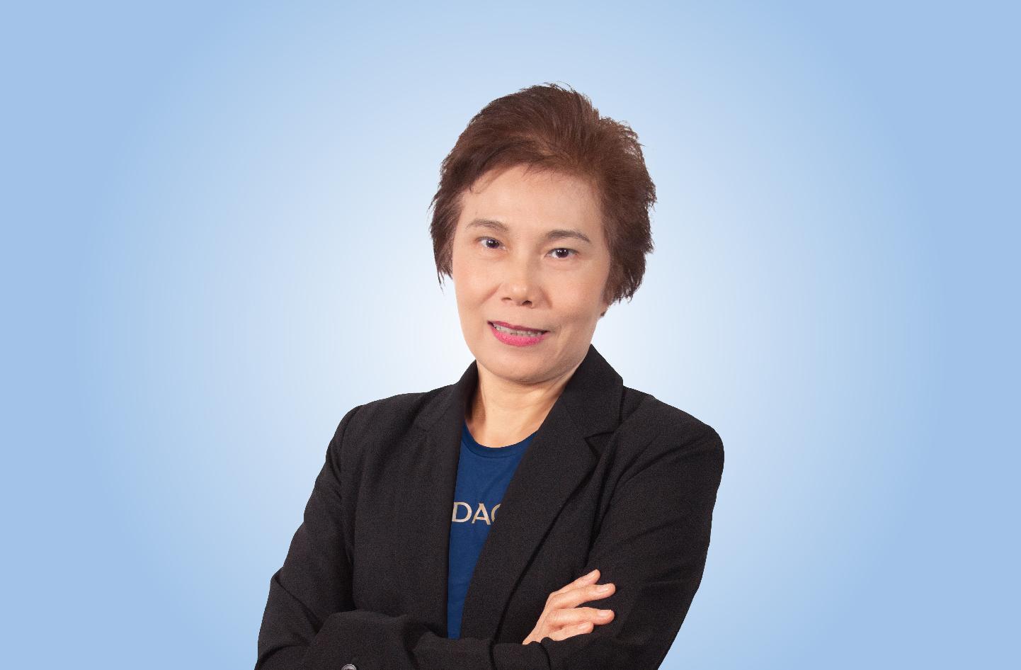 คุณมนชญา รัชตกุล